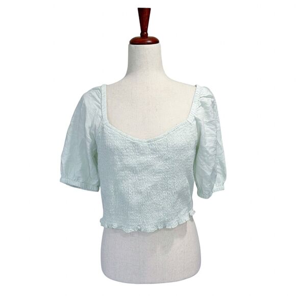 American Eagle NWT Top Size Large Women's Mint Green Smocked Short Sleeve Blouse - Picture 1 of 8